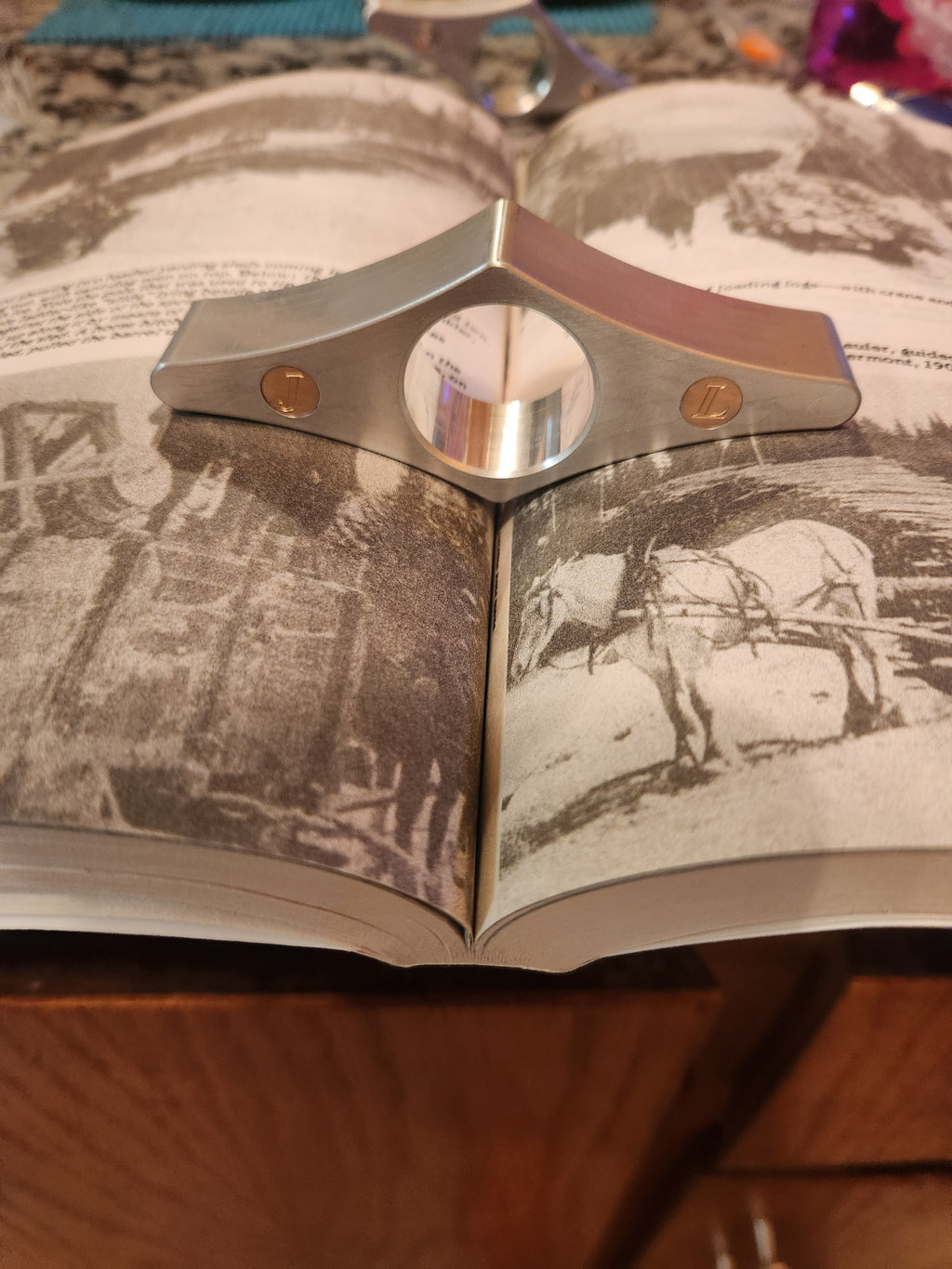 CNC machined page holder